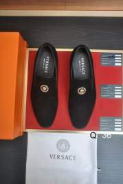 Picture of Versace Shoes _SKUVersacesz38-45AAH050120453